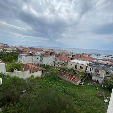 Nea Skioni Apartment Ngoại thất bức ảnh
